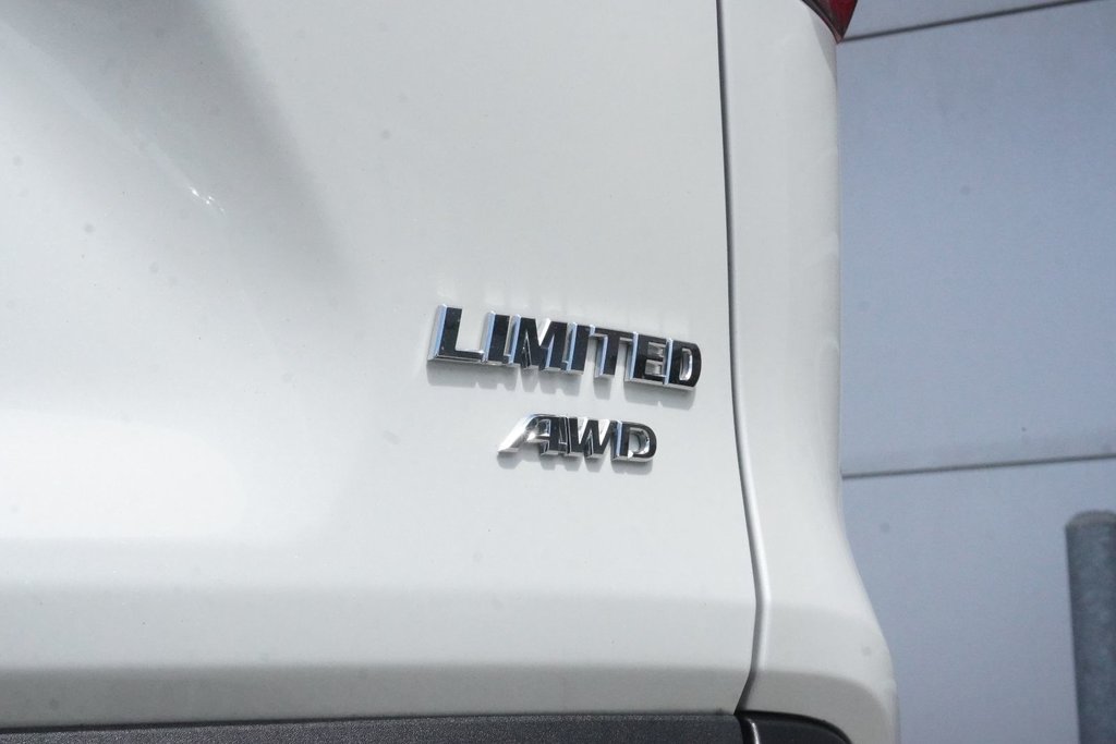 2024 Toyota RAV4 LIMITED AWD|JBL|WIRELESS|DIGITAL REAR MIRROR in Ajax, Ontario at Lexus of Lakeridge - 19 - w1024h768px