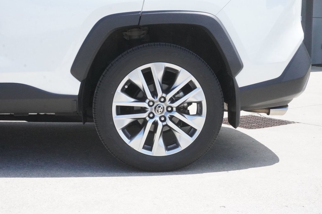 2024 Toyota RAV4 LIMITED AWD|JBL|WIRELESS|DIGITAL REAR MIRROR in Ajax, Ontario at Lexus of Lakeridge - 14 - w1024h768px