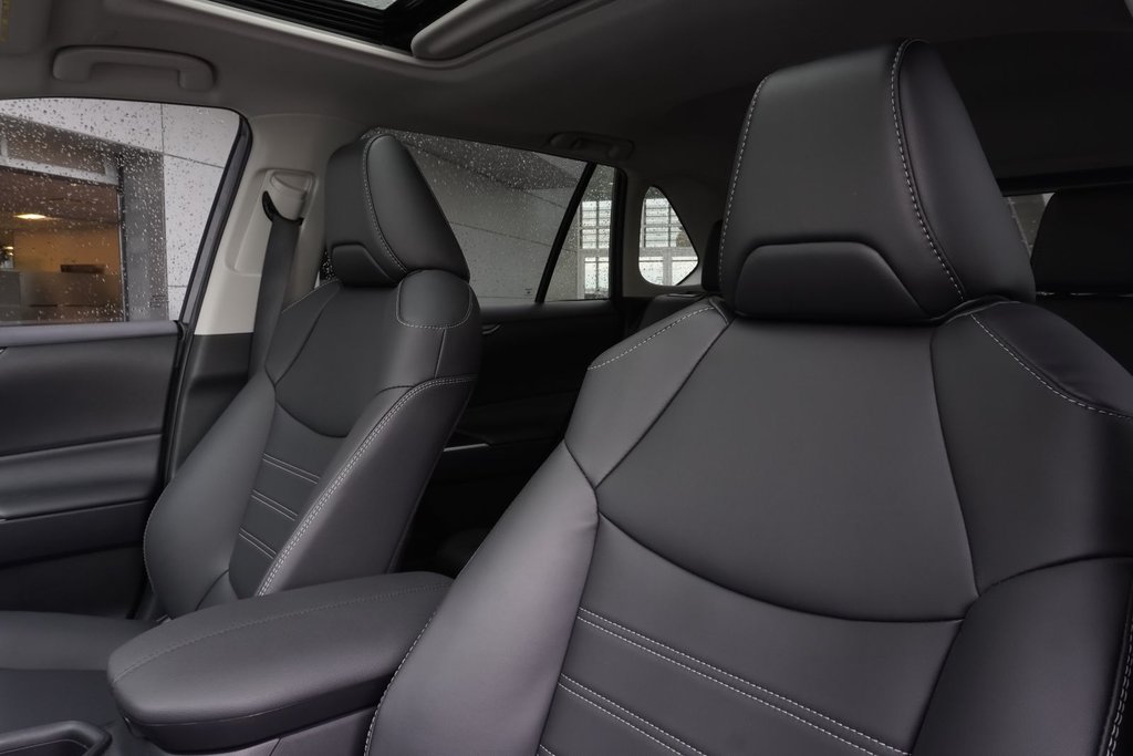2025 Toyota RAV4 XLE PREMIUM|MOONROOF|H/STEERING|DRIVE MODE SELECT in Ajax, Ontario at Lexus of Lakeridge - 14 - w1024h768px