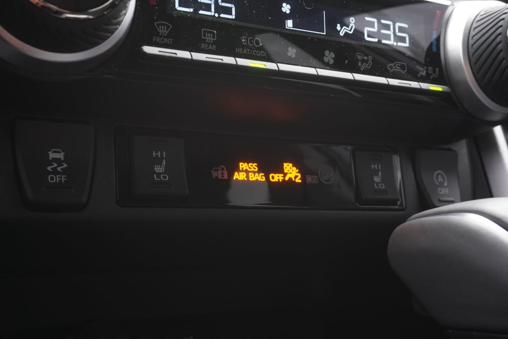 2025 Toyota RAV4 XLE PREMIUM|MOONROOF|H/STEERING|DRIVE MODE SELECT in Ajax, Ontario at Lexus of Lakeridge - 10 - w1024h768px