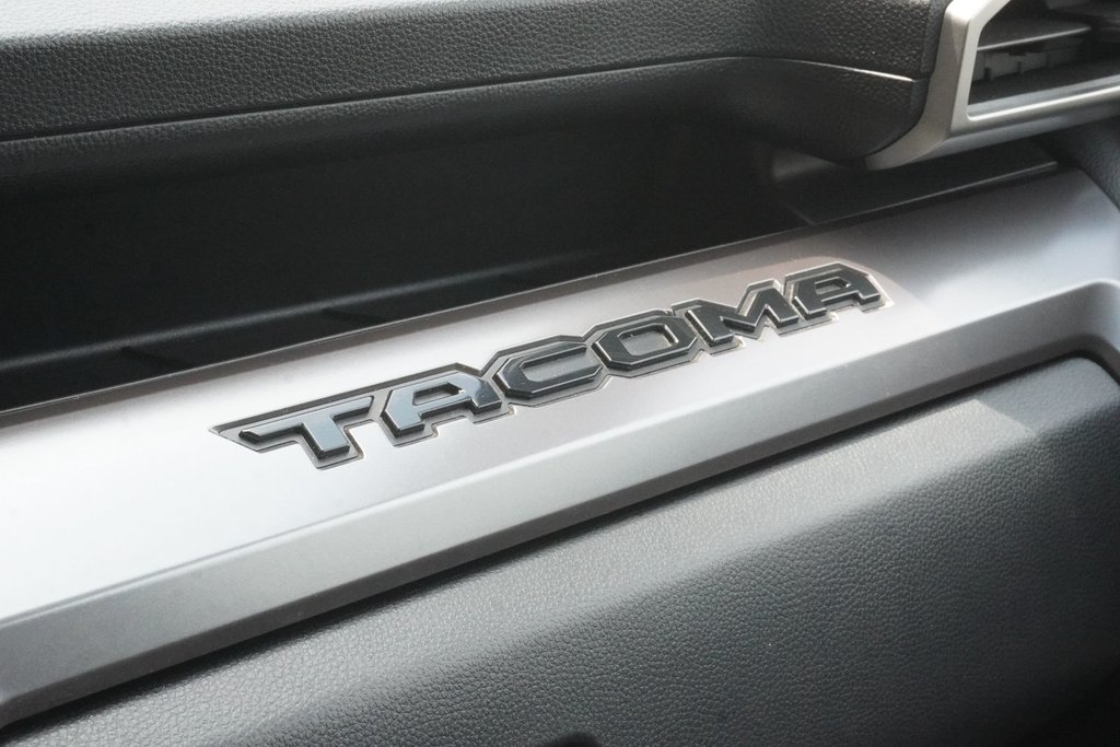 2024 Toyota Tacoma 4X4 DOUBLE CAB|TRD OFF-ROAD|CARPLAY|HEATED FRONT SEATS in Ajax, Ontario at Lexus of Lakeridge - 8 - w1024h768px