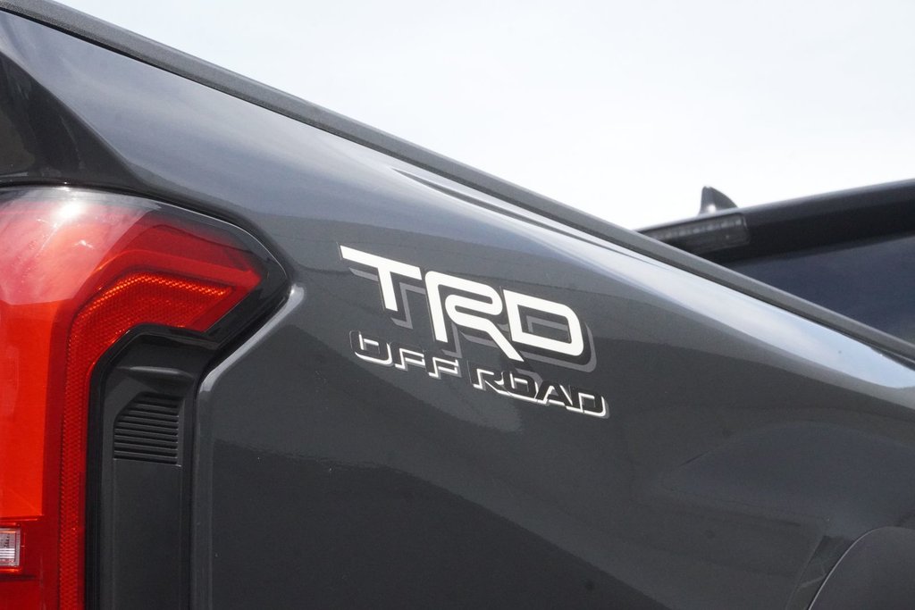 2024 Toyota Tacoma 4X4 DOUBLE CAB|TRD OFF-ROAD|CARPLAY|HEATED FRONT SEATS in Ajax, Ontario at Lexus of Lakeridge - 17 - w1024h768px