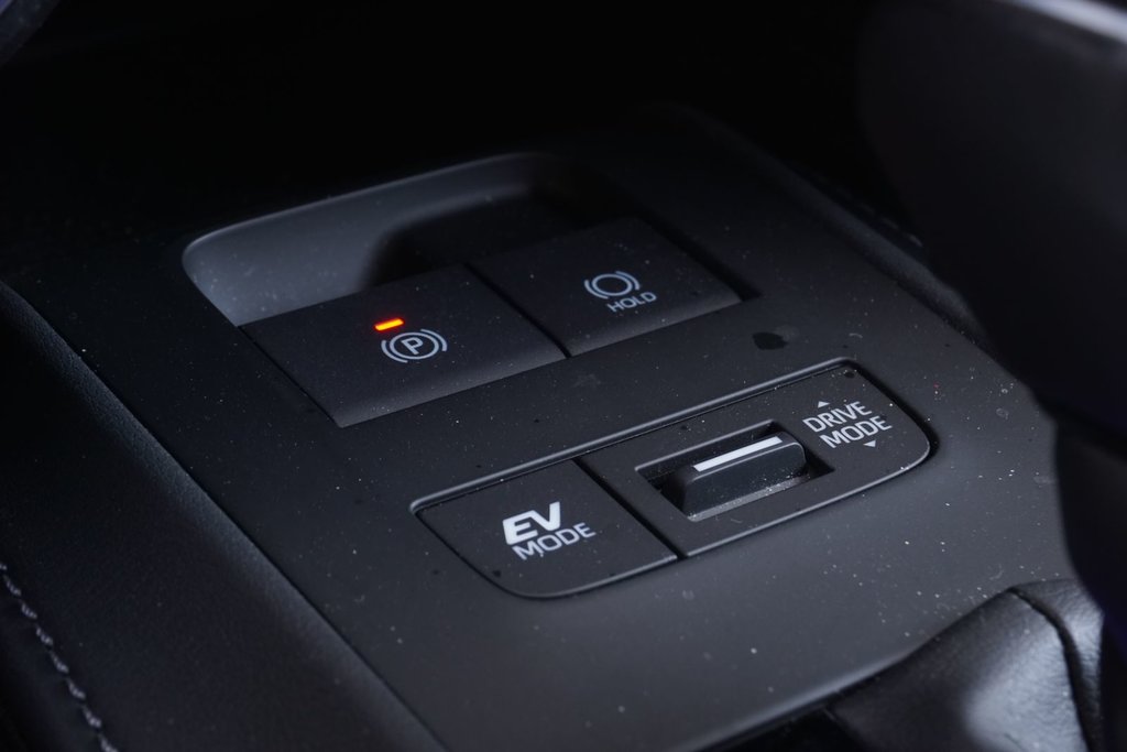 2022 Toyota VENZA HYBRID XLE|WIRELESS|NAVI|JBL|H/C SEATS|MEMORY SEATS in Ajax, Ontario at Lexus of Lakeridge - 11 - w1024h768px