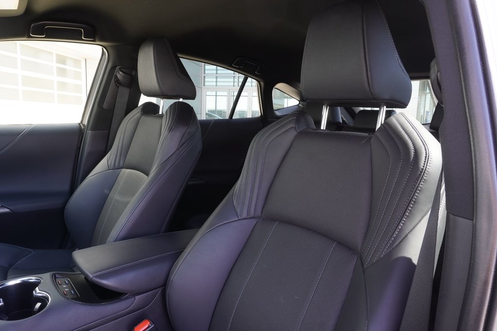 2022 Toyota VENZA HYBRID XLE|WIRELESS|NAVI|JBL|H/C SEATS|MEMORY SEATS in Ajax, Ontario at Lexus of Lakeridge - 14 - w1024h768px