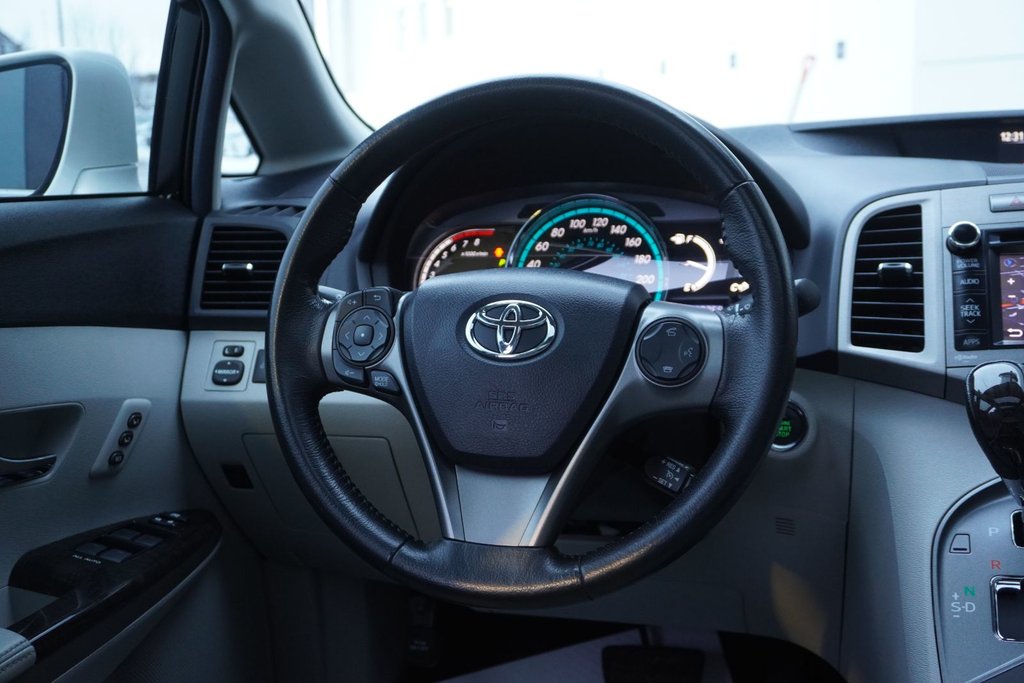 2013 Toyota Venza AWD TOURING|HEATED FRONT SEATS|NAVI|BACK UP CAMERA in Ajax, Ontario at Lexus of Lakeridge - 14 - w1024h768px