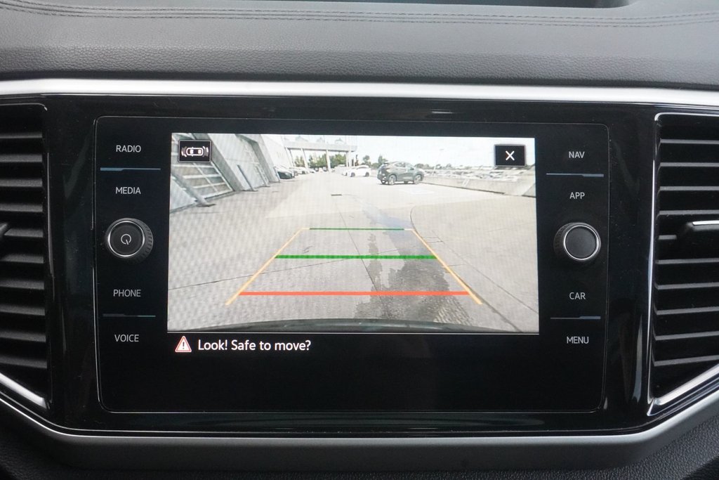 2021 Volkswagen Atlas Cross Sport EXECLINE 4MOTION|R-LINE|H/V FRONT SEATS|PANORAMIC in Ajax, Ontario at Lexus of Lakeridge - 5 - w1024h768px