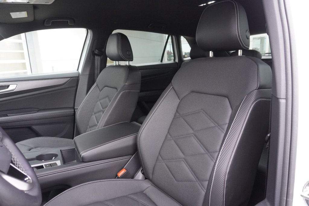 2024 Volkswagen Atlas CROSS SPORT COMFORTLINE 4MOTION|H/C FRONT SEATS in Ajax, Ontario at Lexus of Lakeridge - 7 - w1024h768px