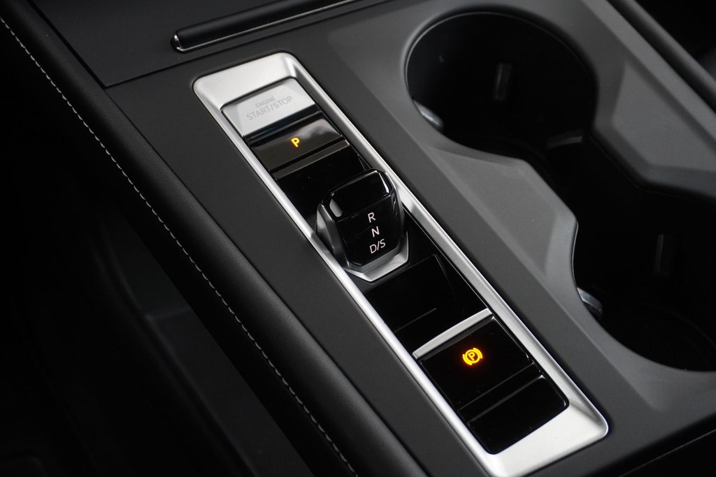 2024 Volkswagen Atlas CROSS SPORT COMFORTLINE 4MOTION|H/C FRONT SEATS in Ajax, Ontario at Lexus of Lakeridge - 6 - w1024h768px