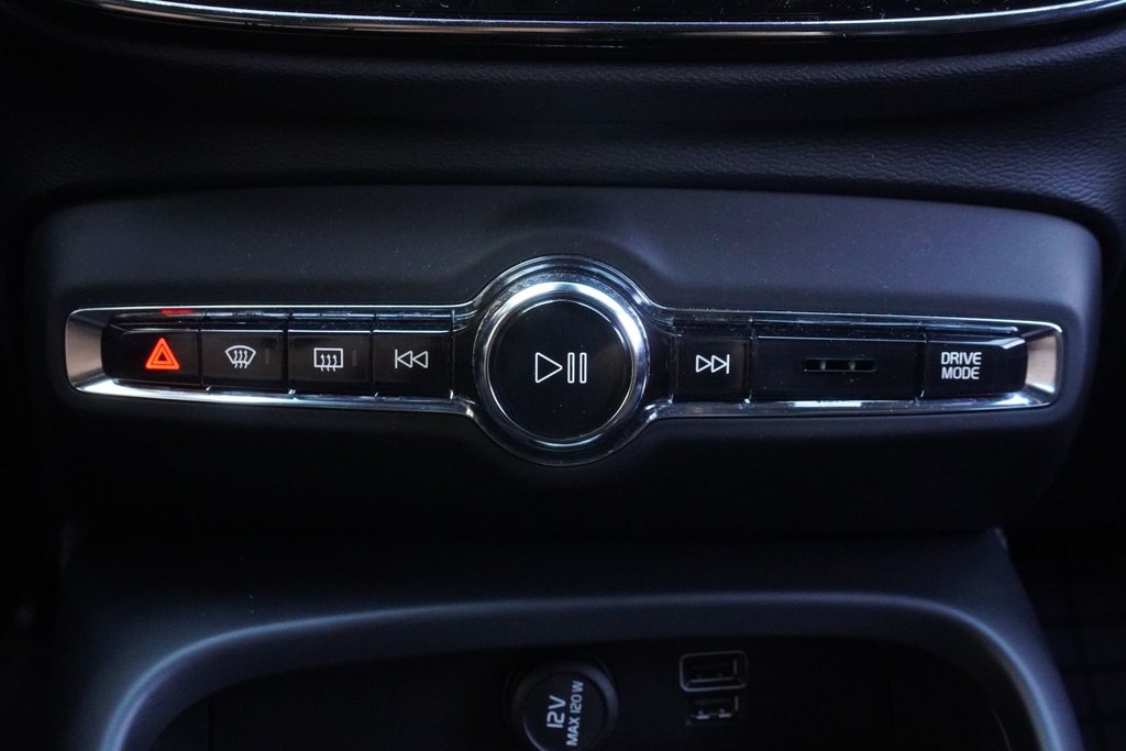 2019 Volvo XC40 T5 AWD R-DESIGN|HARMAN/KARDON|360 CAM|PANORAMIC in Ajax, Ontario at Lexus of Lakeridge - 5 - w1024h768px