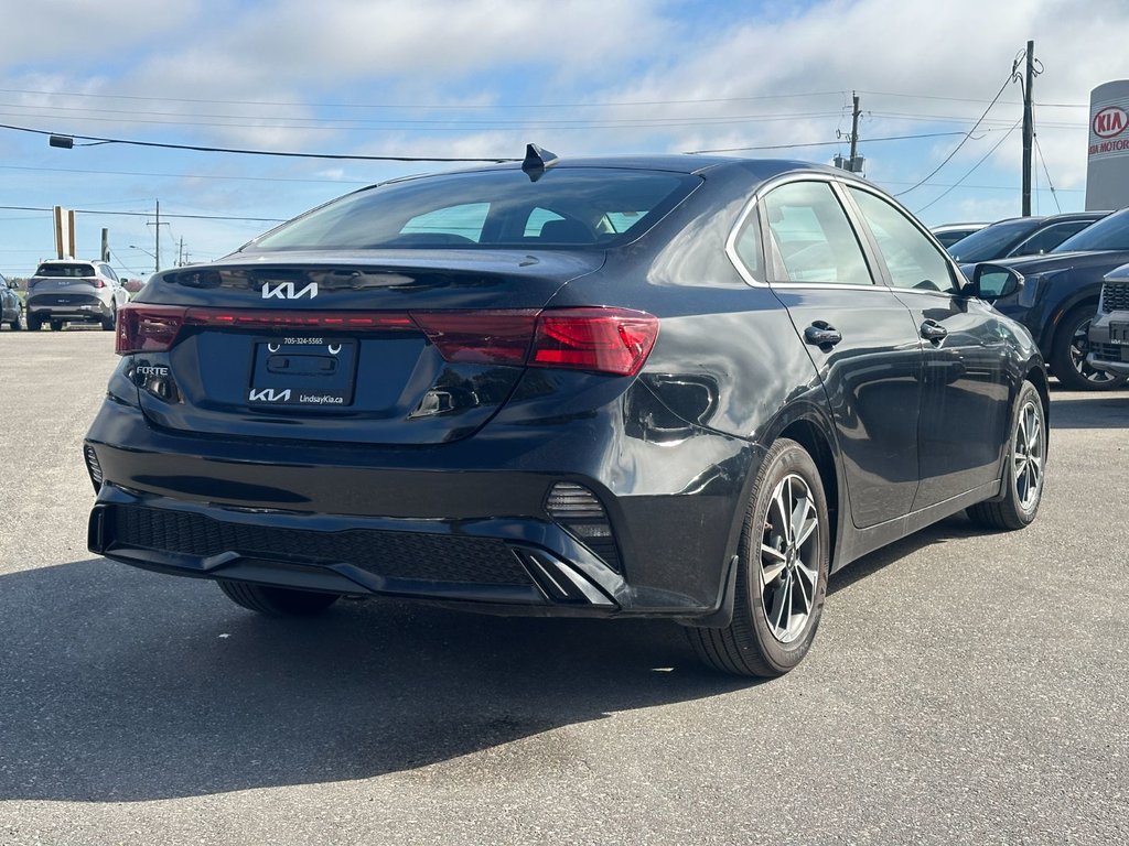 2023 Kia Forte EX-2