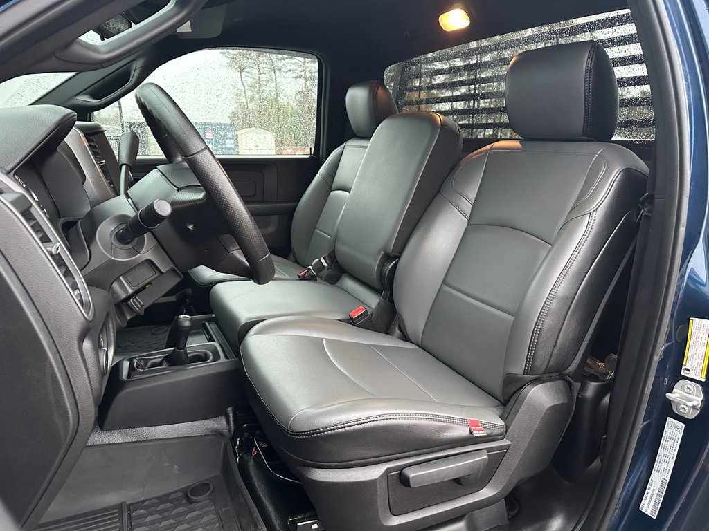 Ram 3500 Tradesman 2023-7