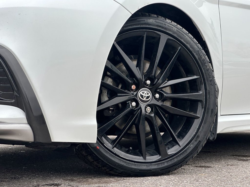 Toyota Camry XSE 2022-4