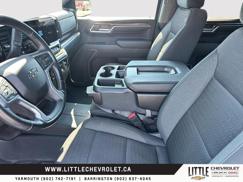 Chevrolet Silverado 1500  2024 à Yarmouth, Nouvelle-Écosse - 9 - w1024h768px