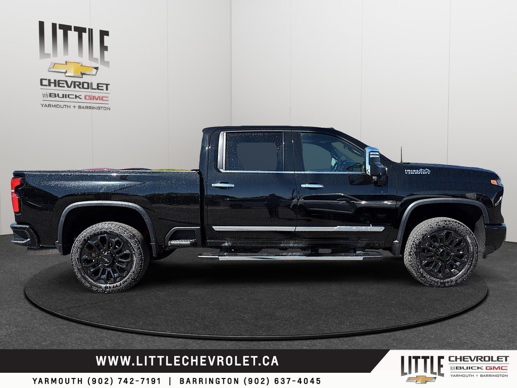 2025 Chevrolet Silverado 2500HD in Yarmouth, Nova Scotia - 4 - w1024h768px