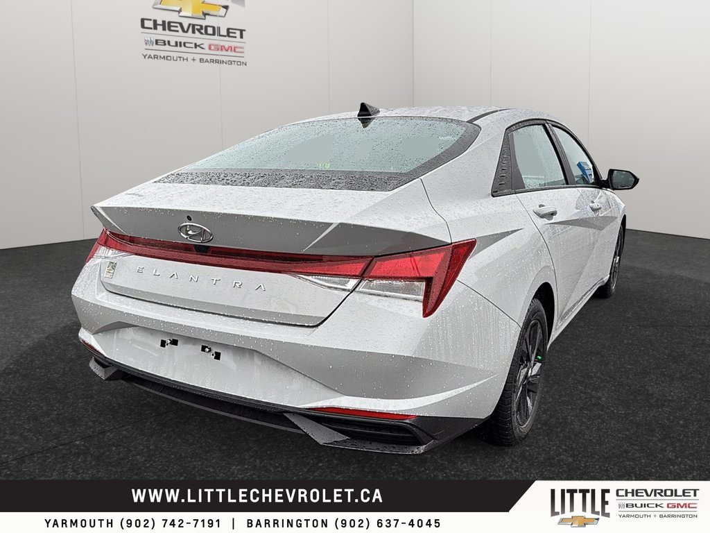 Hyundai Elantra  2022 à Yarmouth, Nouvelle-Écosse - 5 - w1024h768px