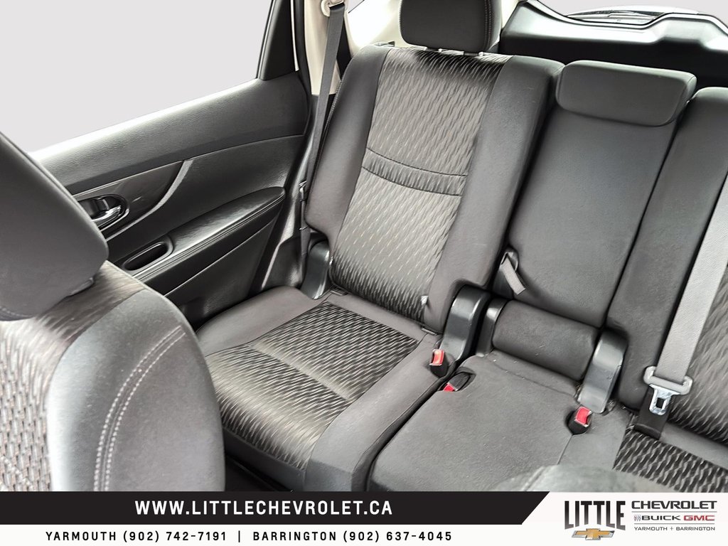 2019 Nissan Rogue in Yarmouth, Nova Scotia - 12 - w1024h768px