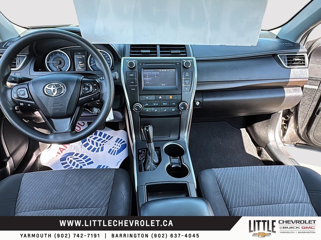 2017 Toyota Camry in Yarmouth, Nova Scotia - 11 - w1024h768px