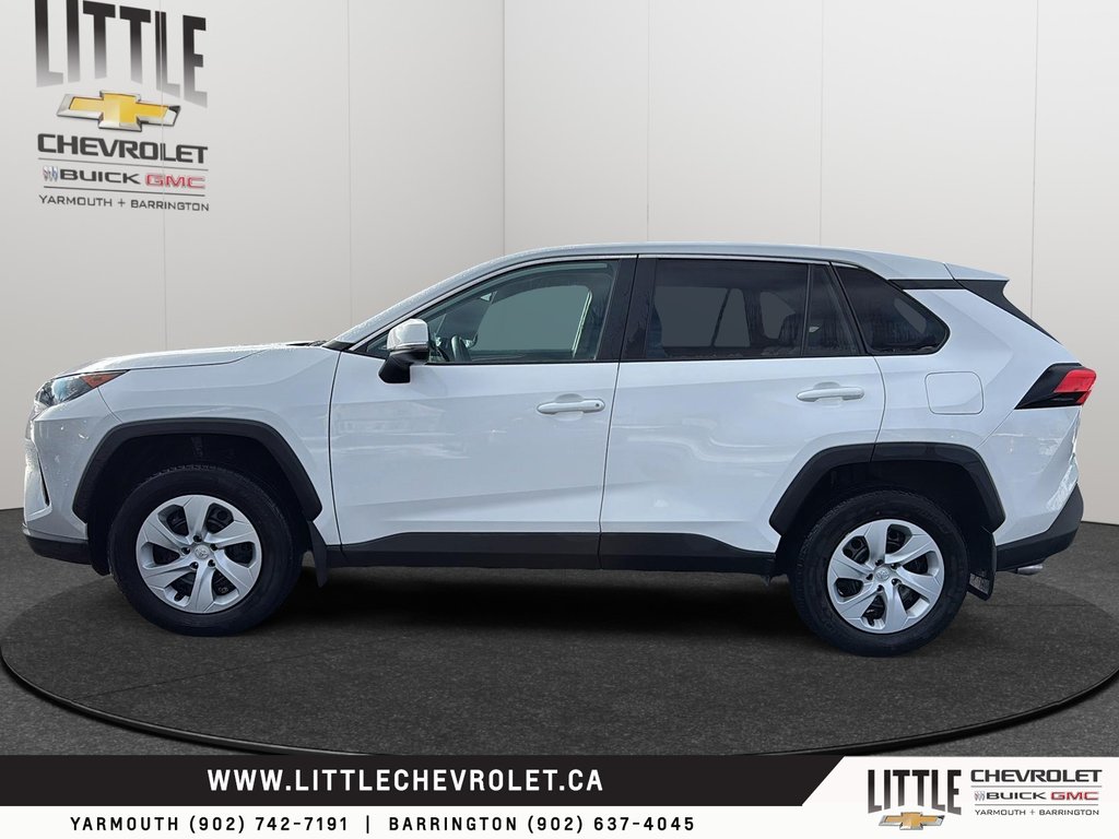 Toyota RAV4  2025 à Yarmouth, Nouvelle-Écosse - 5 - w1024h768px