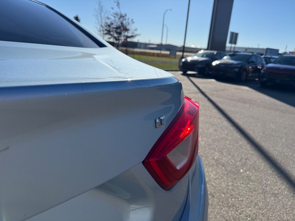 2017  Cruze LT in Lloydminster, Saskatchewan - 10 - w1024h768px