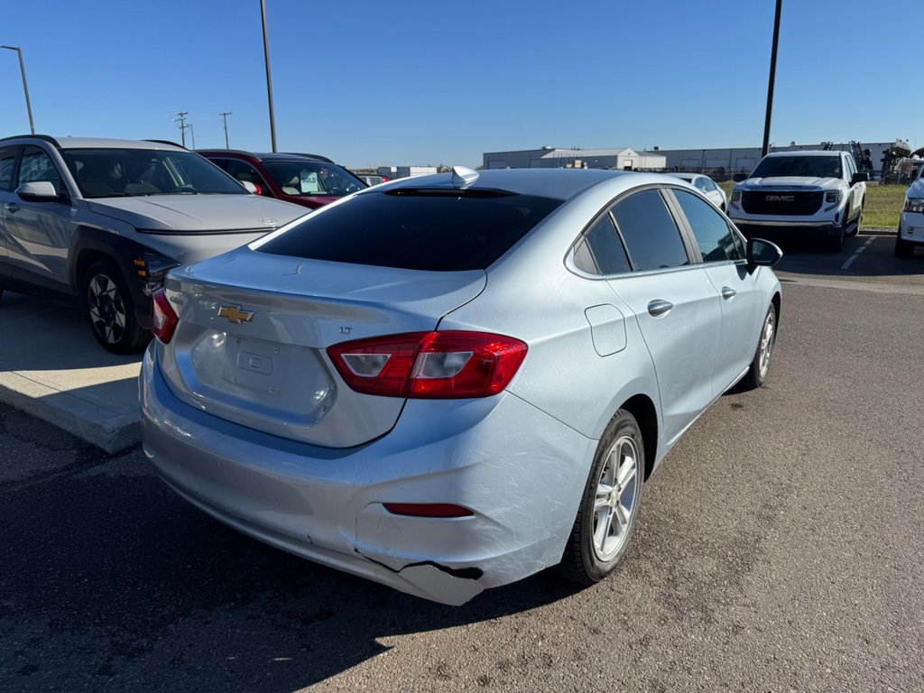 2017  Cruze LT in Lloydminster, Saskatchewan - 7 - w1024h768px