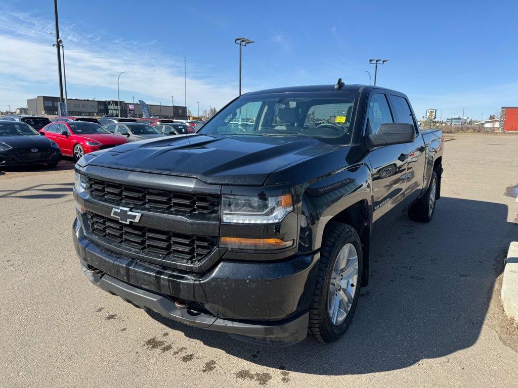 2018  Silverado 1500 Custom in Lloydminster, Saskatchewan - 3 - w1024h768px