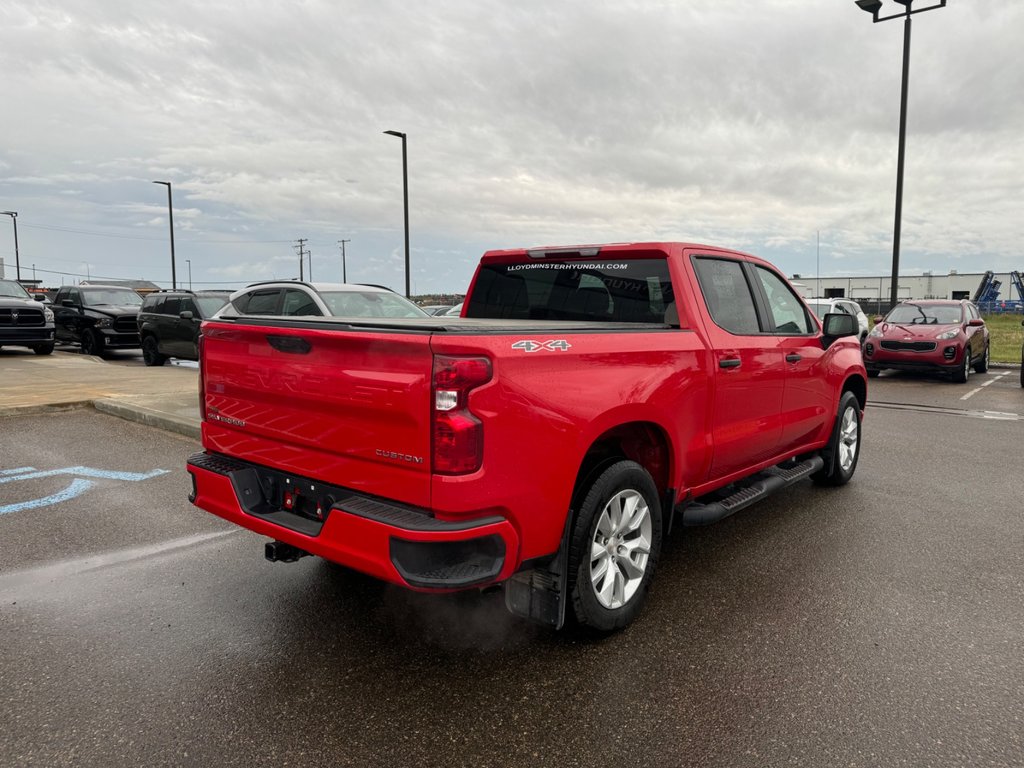 2022  Silverado 1500 Custom in Lloydminster, Saskatchewan - 7 - w1024h768px