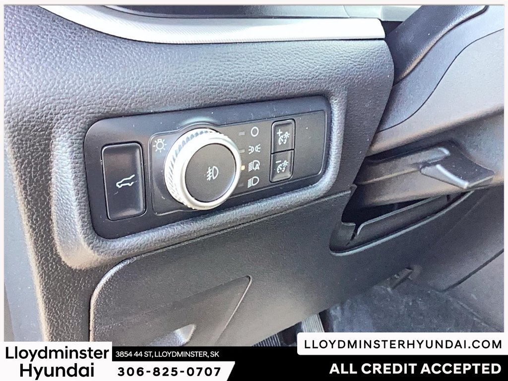 2020 Ford Explorer XLT in Lloydminster, Saskatchewan - 19 - w1024h768px