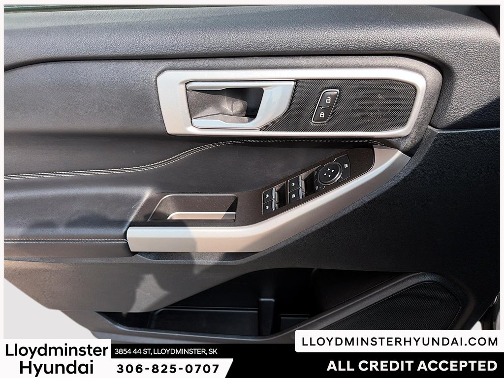 2023 Ford Explorer XLT in Lloydminster, Saskatchewan - 17 - w1024h768px