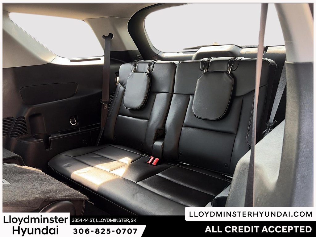 2023 Ford Explorer XLT in Lloydminster, Saskatchewan - 15 - w1024h768px