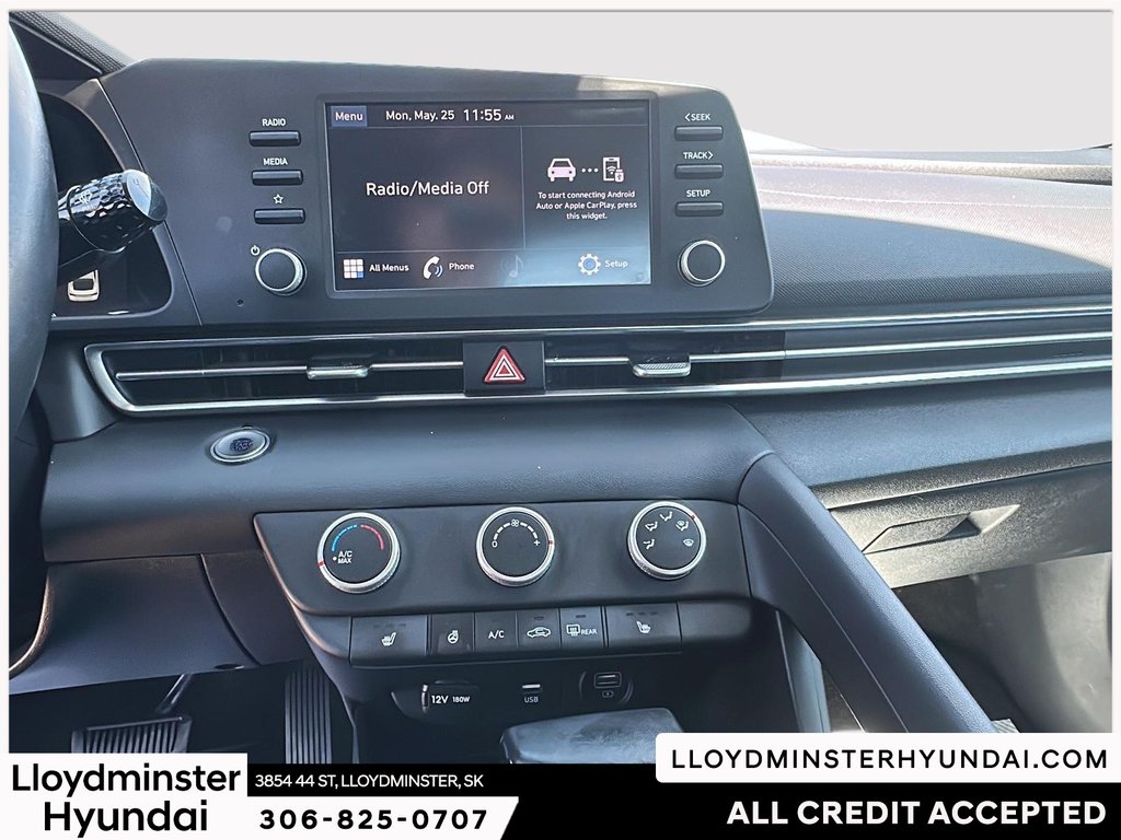 2023 Hyundai Elantra Preferred in Lloydminster, Saskatchewan - 19 - w1024h768px