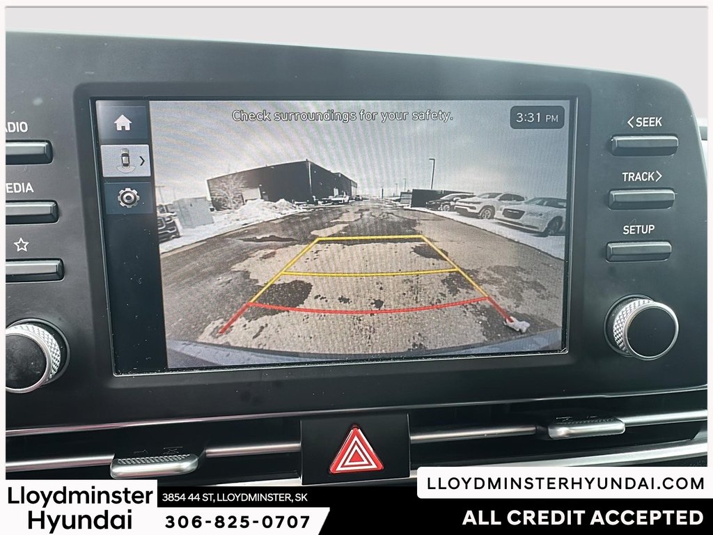 2024 Hyundai Elantra Preferred in Lloydminster, Saskatchewan - 18 - w1024h768px