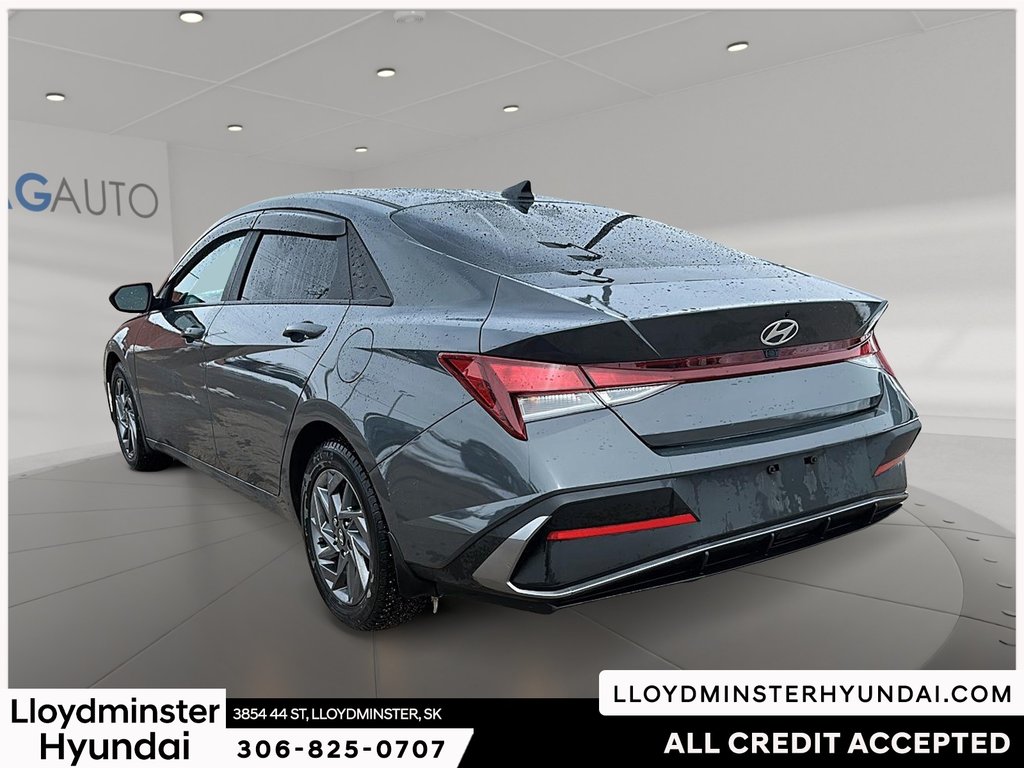 2024 Hyundai Elantra Preferred in Lloydminster, Saskatchewan - 7 - w1024h768px