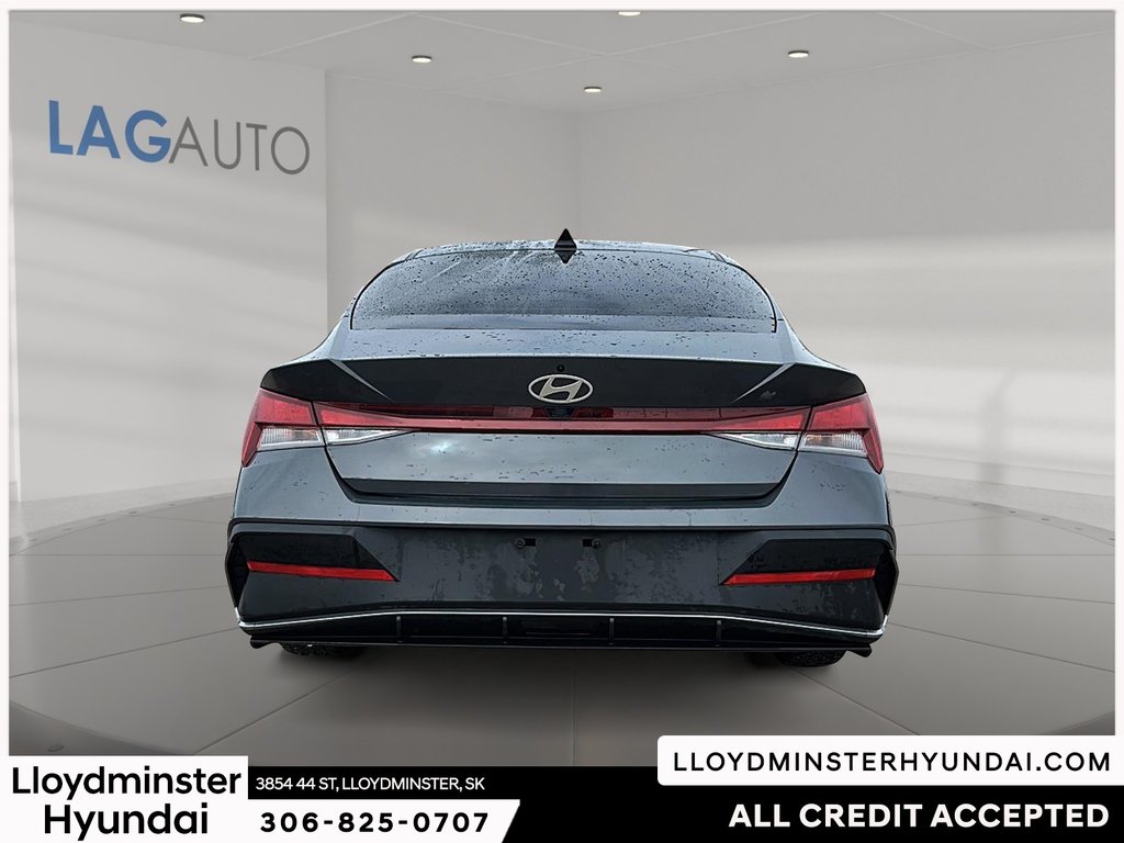 2024 Hyundai Elantra Preferred in Lloydminster, Saskatchewan - 6 - w1024h768px