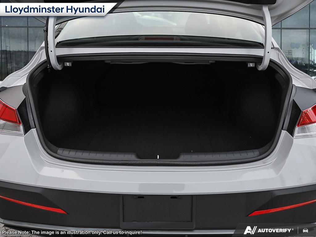 2026 Hyundai Elantra Preferred in Lloydminster, Saskatchewan - 7 - w1024h768px