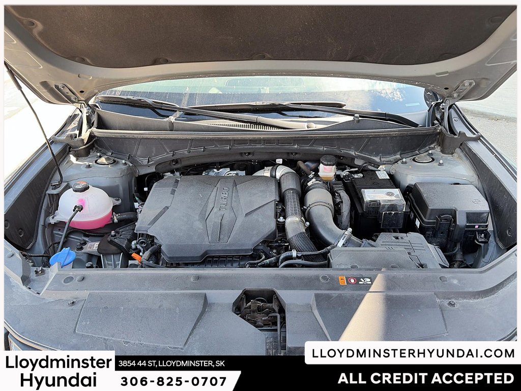 2025 Hyundai Santa Cruz Preferred in Lloydminster, Saskatchewan - 10 - w1024h768px