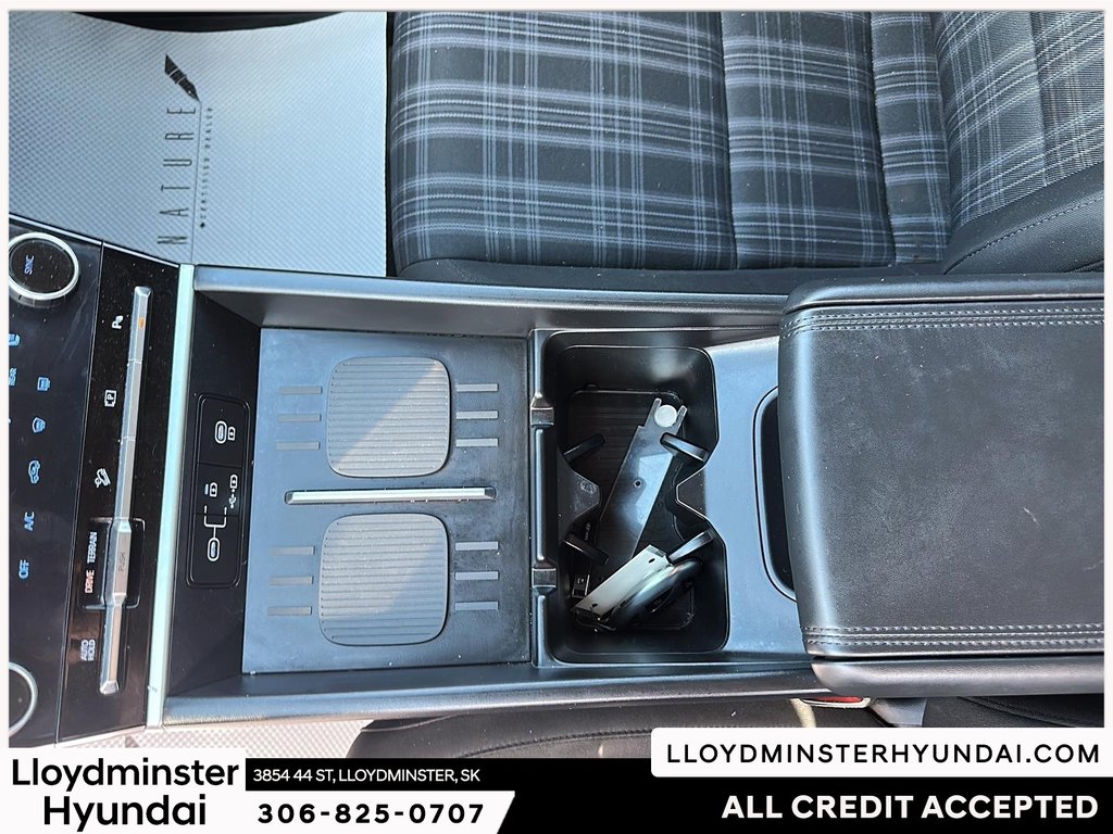 2024 Hyundai Santa Fe Hybrid Preferred in Lloydminster, Saskatchewan - 12 - w1024h768px