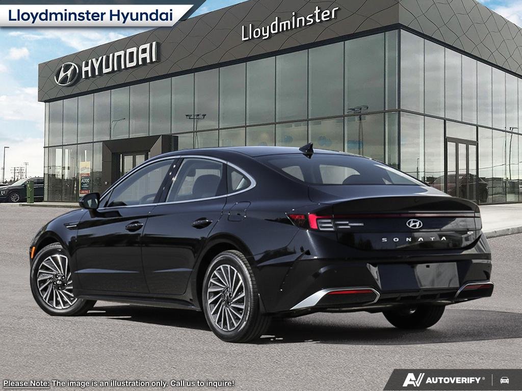 2026 Hyundai Sonata Hybrid Preferred-Trend in Lloydminster, Saskatchewan - 4 - w1024h768px