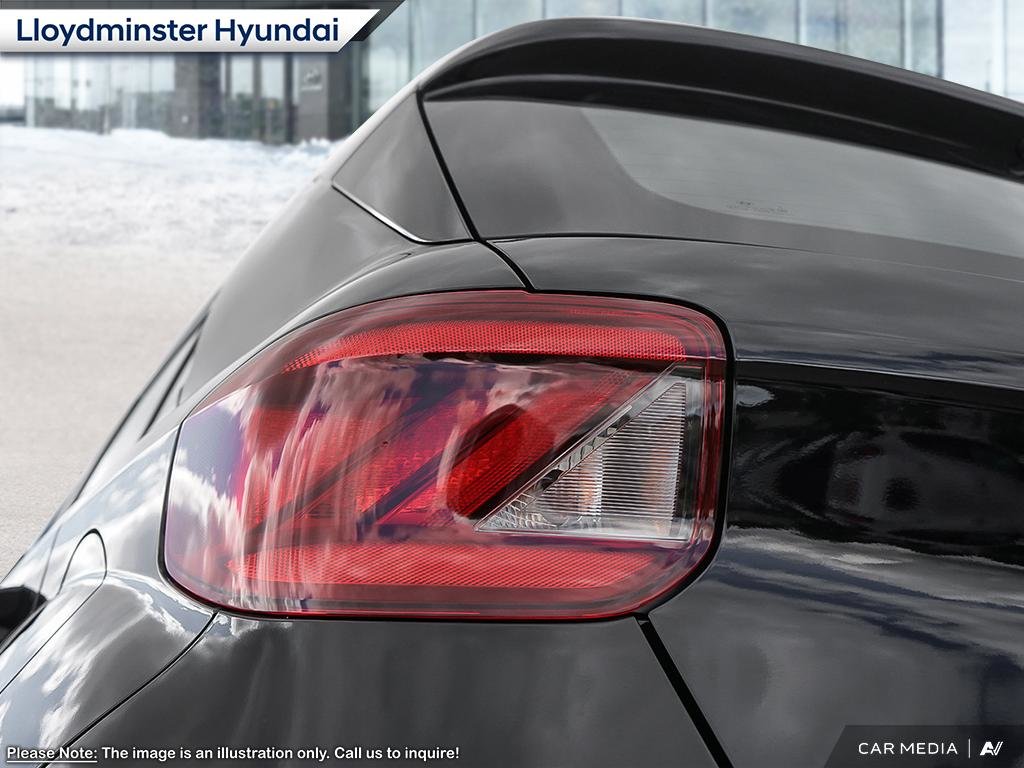 2025 Hyundai Venue Essential in Lloydminster, Saskatchewan - 11 - w1024h768px