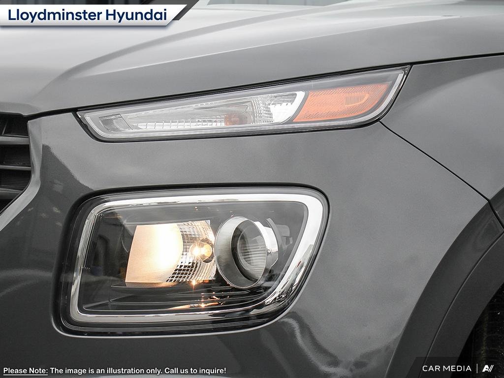 2025 Hyundai Venue Essential in Lloydminster, Saskatchewan - 10 - w1024h768px