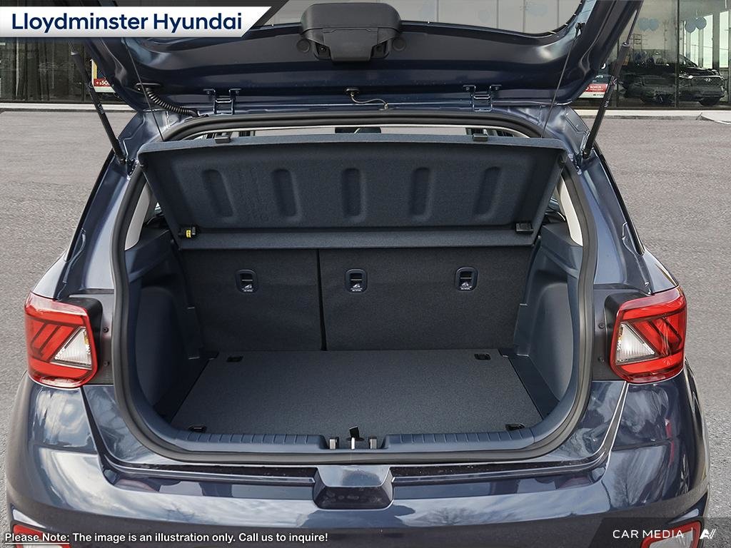 2025 Hyundai Venue Ultimate in Lloydminster, Saskatchewan - 7 - w1024h768px