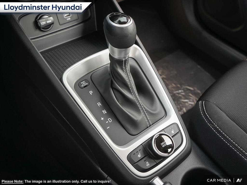 2025 Hyundai Venue Preferred in Lloydminster, Saskatchewan - 14 - w1024h768px