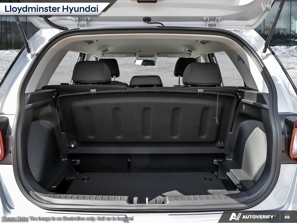 2025 Hyundai Venue Essential-6