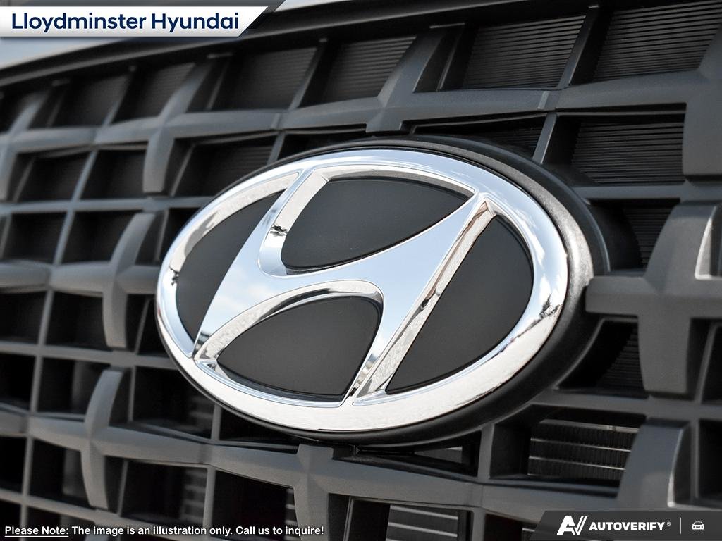 2025 Hyundai Venue Essential in Lloydminster, Saskatchewan - 9 - w1024h768px
