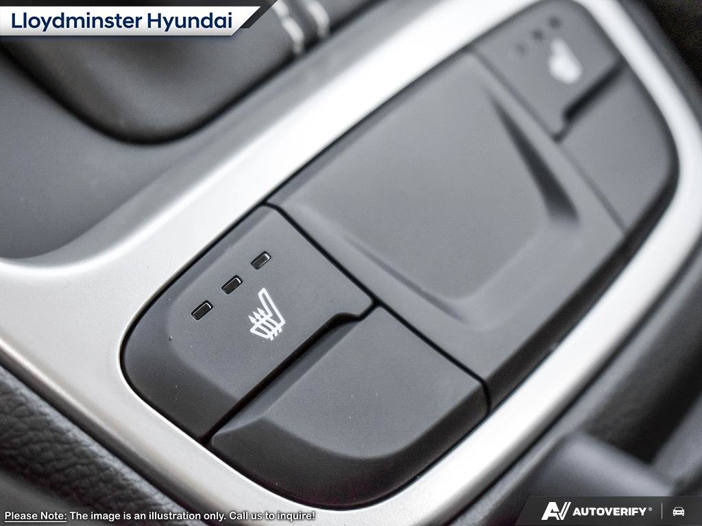 2025 Hyundai Venue Essential in Lloydminster, Saskatchewan - 21 - w1024h768px