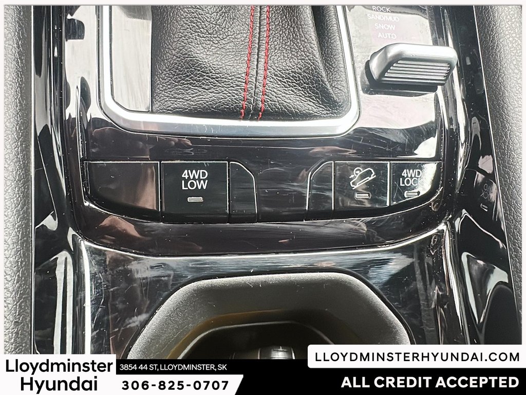 2024 Jeep Compass Trailhawk in Lloydminster, Saskatchewan - 19 - w1024h768px