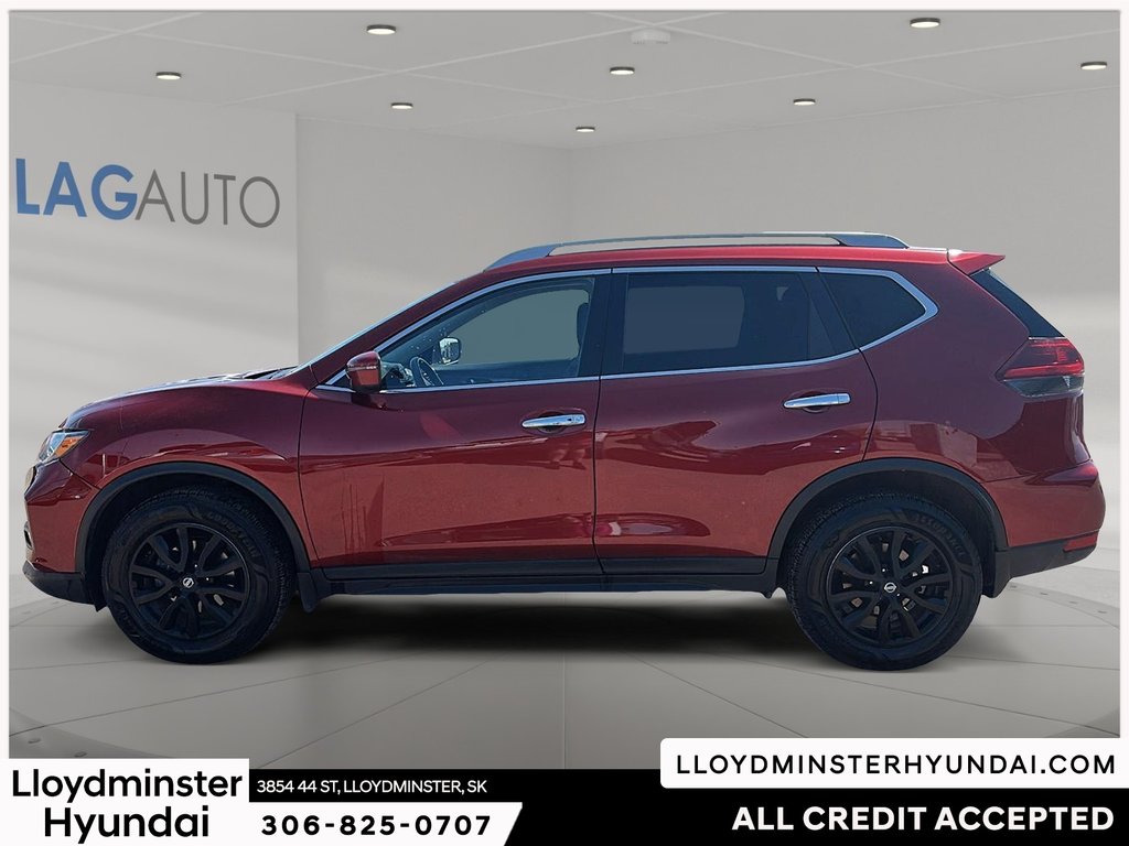 2020 Nissan Rogue SV in Lloydminster, Saskatchewan - 8 - w1024h768px