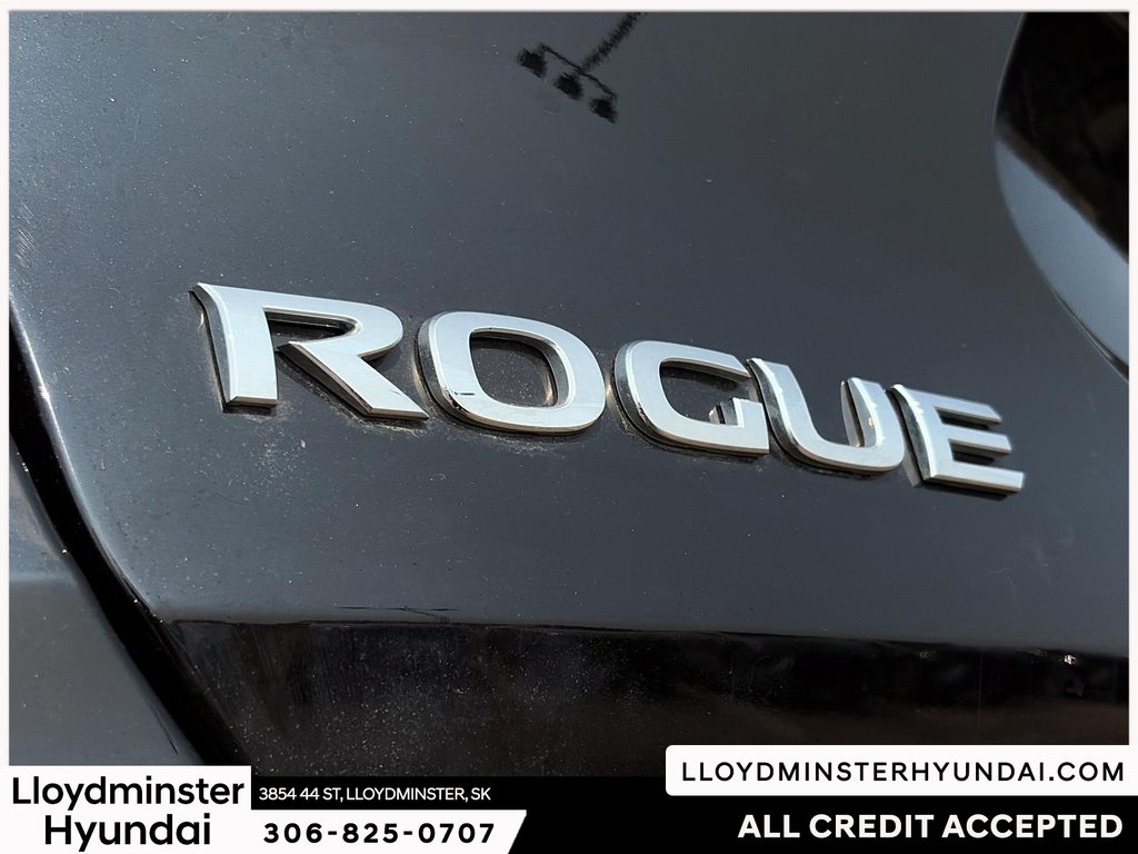 2020 Nissan Rogue SV in Lloydminster, Saskatchewan - 19 - w1024h768px