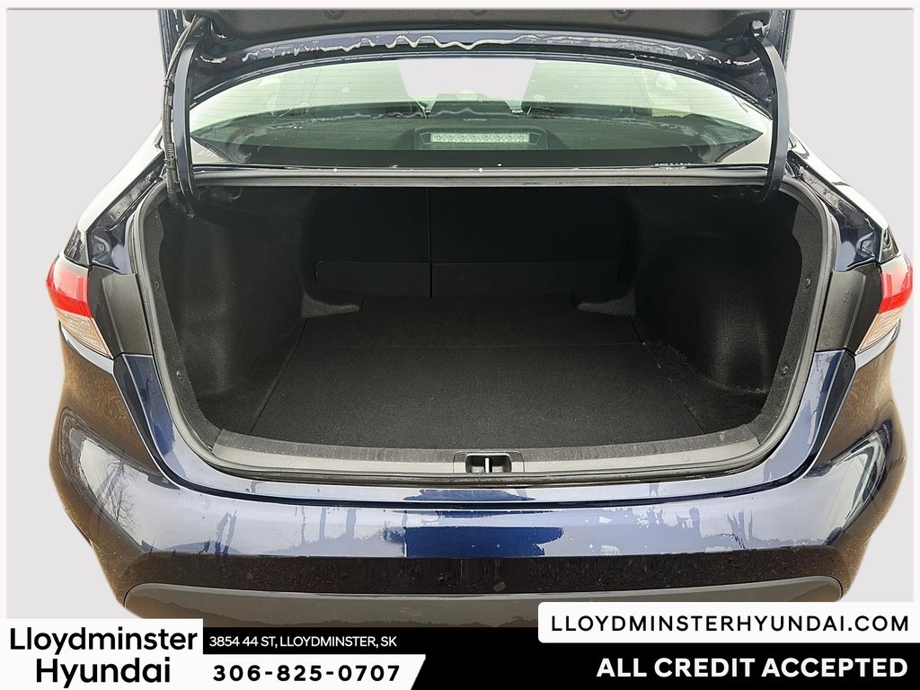 2022 Toyota Corolla LE in Lloydminster, Saskatchewan - 9 - w1024h768px