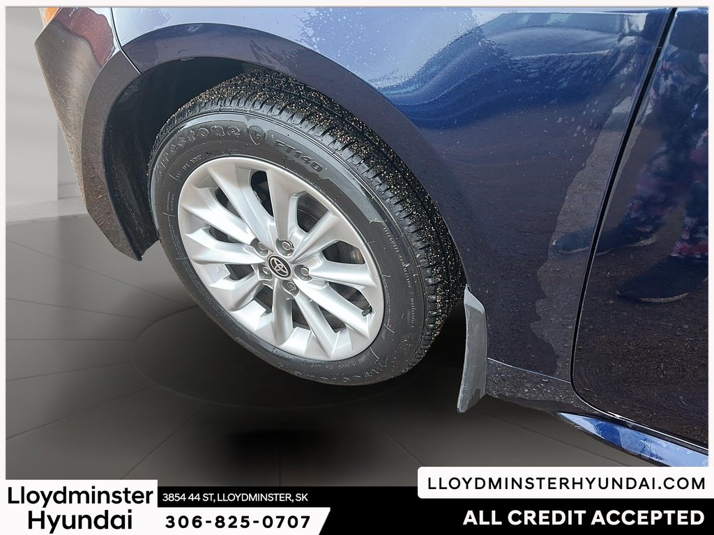 2022 Toyota Corolla LE in Lloydminster, Saskatchewan - 10 - w1024h768px