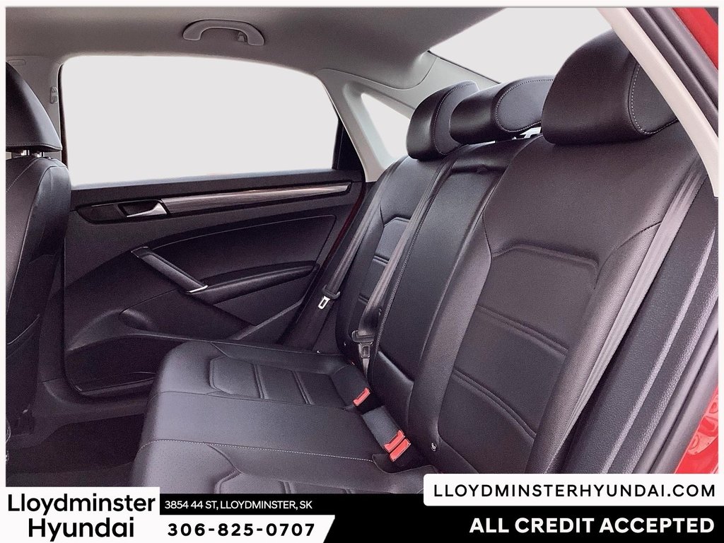 2021 Volkswagen Passat Highline in Lloydminster, Saskatchewan - 10 - w1024h768px